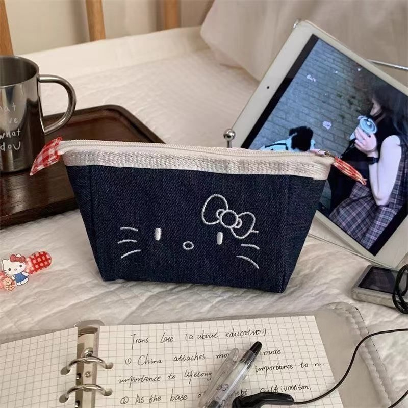Hello Kitty Inspired Jeans Pen - огляд і ціна Model Kit Markers